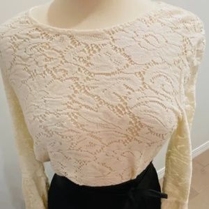 NWOT Bagatelle Lace Pattern Medium Blouse - Beige